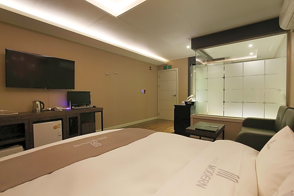 Seosan (Daesan) Modern Hotel