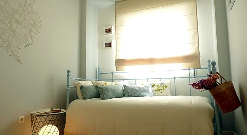 Lisbon Airport Hostel