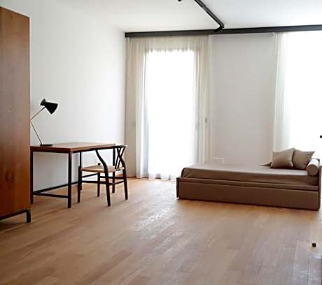 Deluxe Suite with Spa Bath