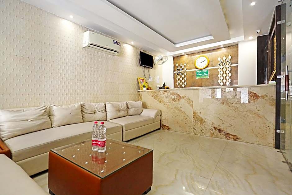 Hotel Iconic Suite - Near Delhi Airport