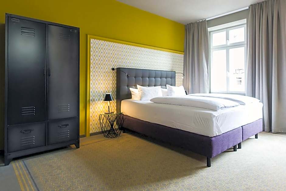 Hotel Goldene Traube - by Neugart