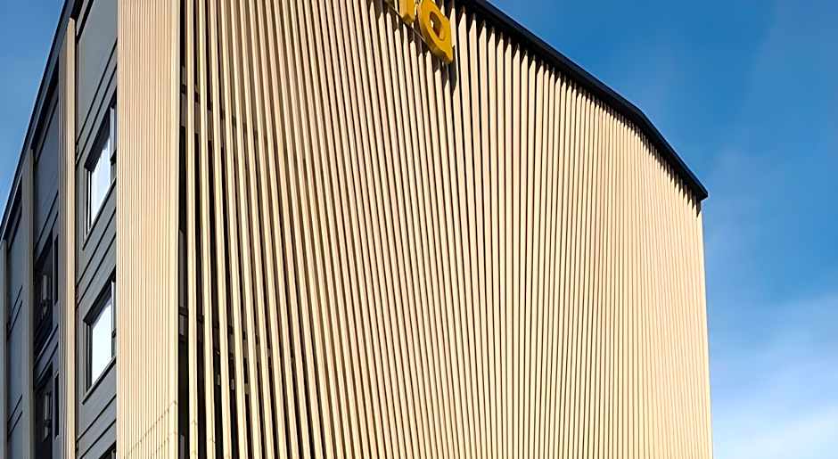 Asana Hotel & Residence