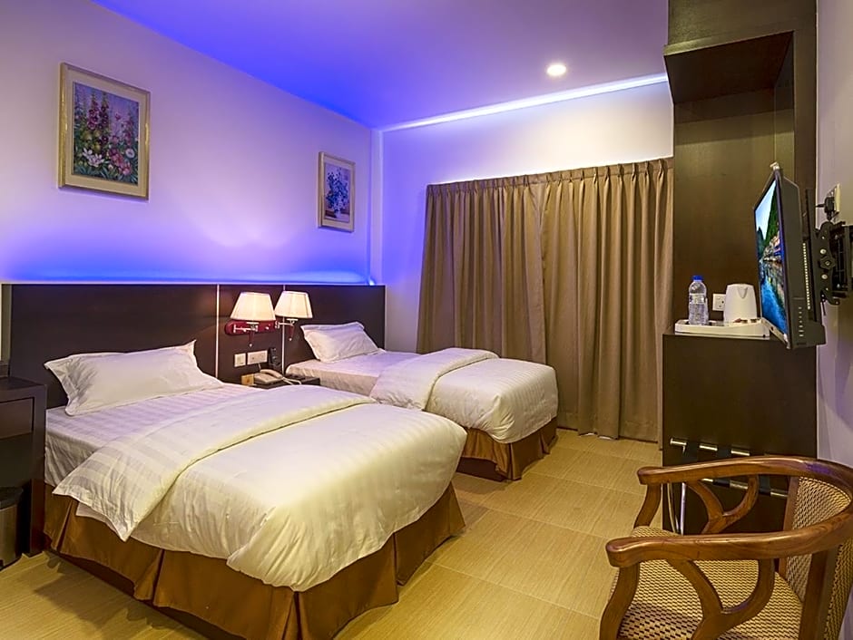 E-Red Hotel Alma Cosmo