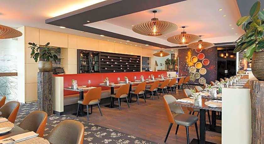 Movenpick Hotel Amsterdam City Centre
