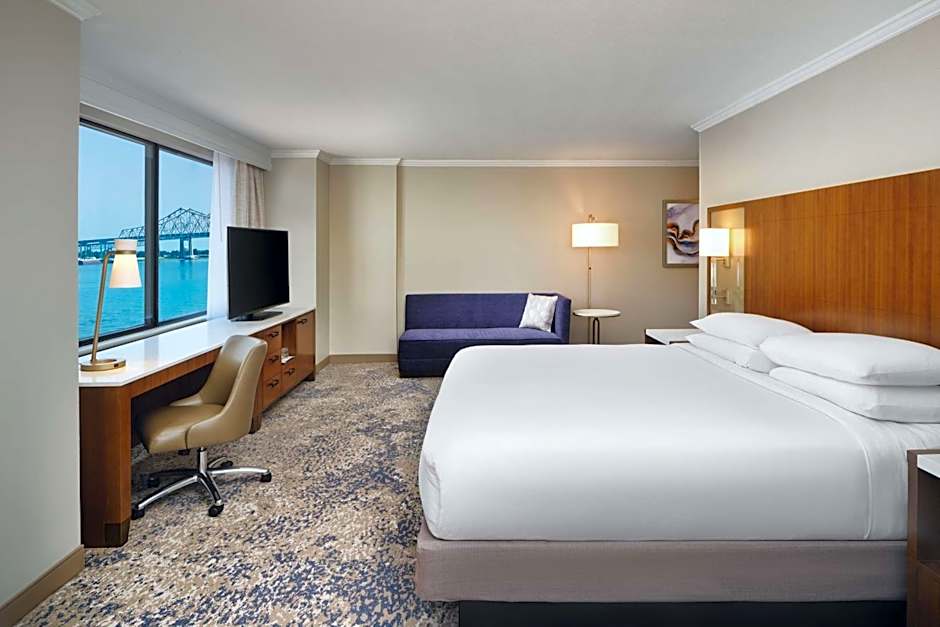 Hilton New Orleans Riverside