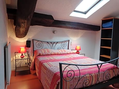 Double Room - Attic - second floor without elevator