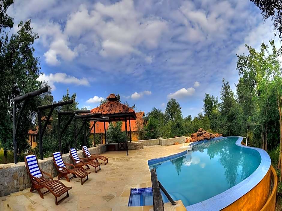 Pugdundee safaris - Kanha Earth Lodge