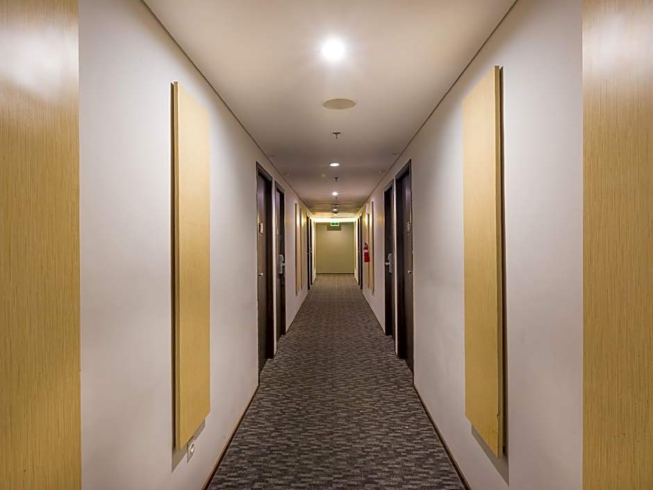 Hotel Neo Denpasar by ASTON