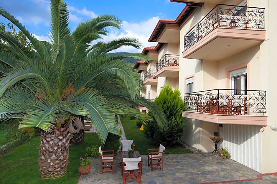 Yiouli Hotel