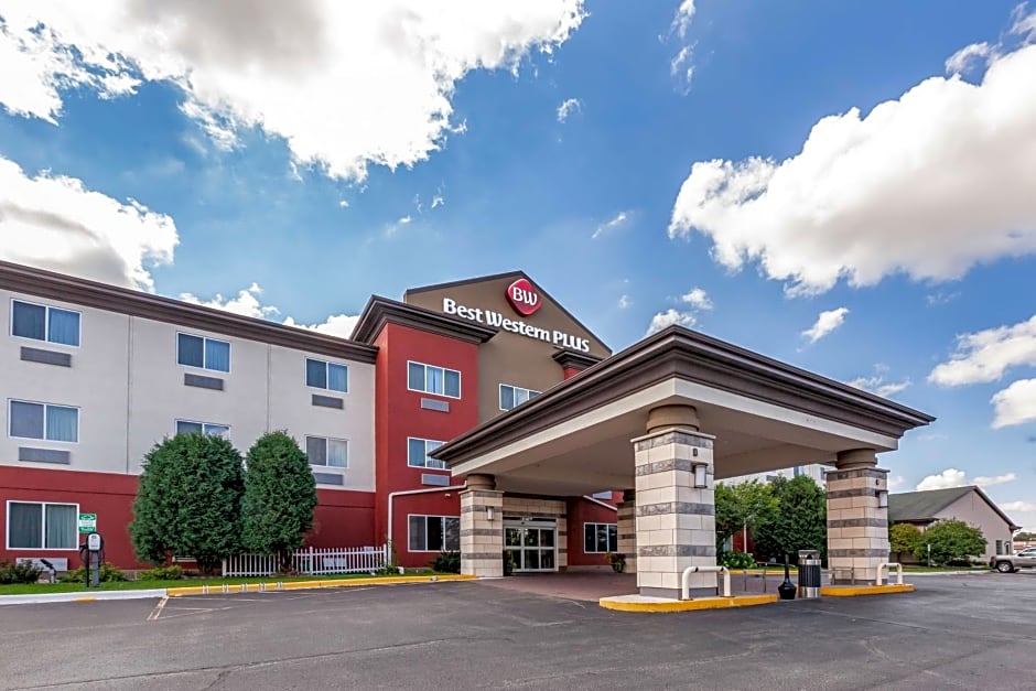 Best Western PLUS Sparta Trail Lodge