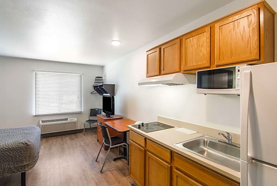 Extended Stay America Select Suites - Fort Walton Beach