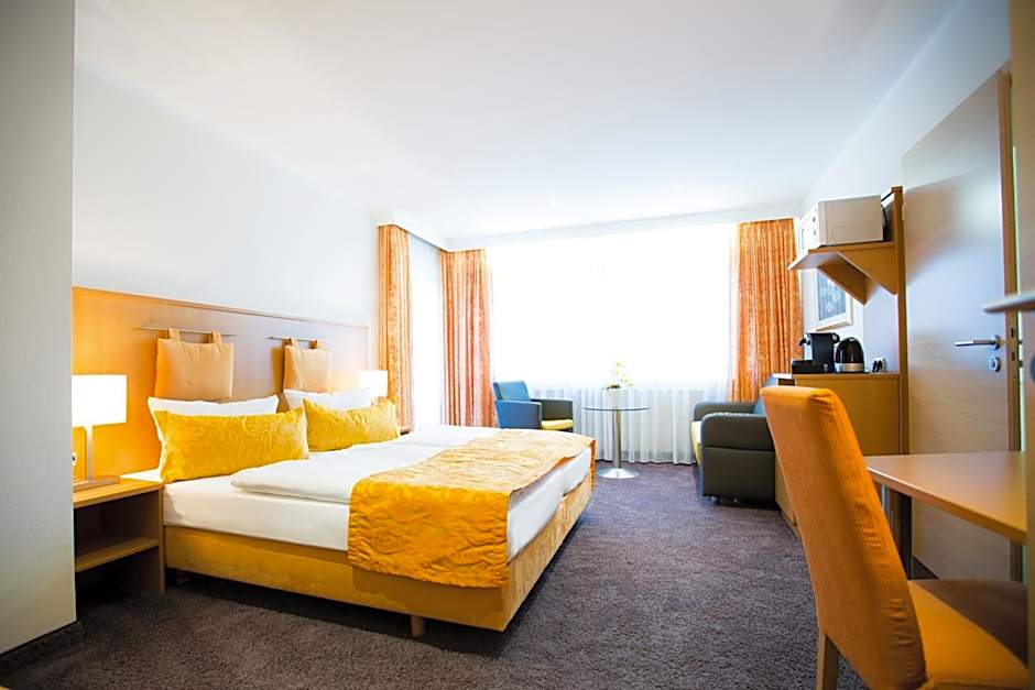 Hotel & Living Am Wartturm - Hotel & Apartments