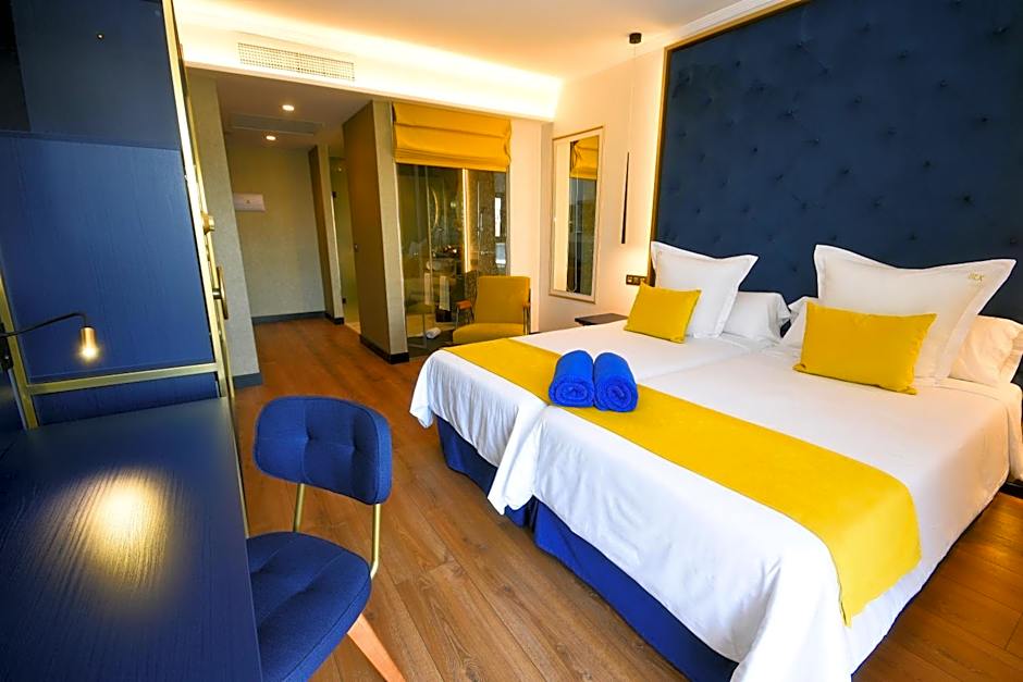 Design Plus Bex Hotel