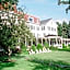 Winter Clove Inn & Resort