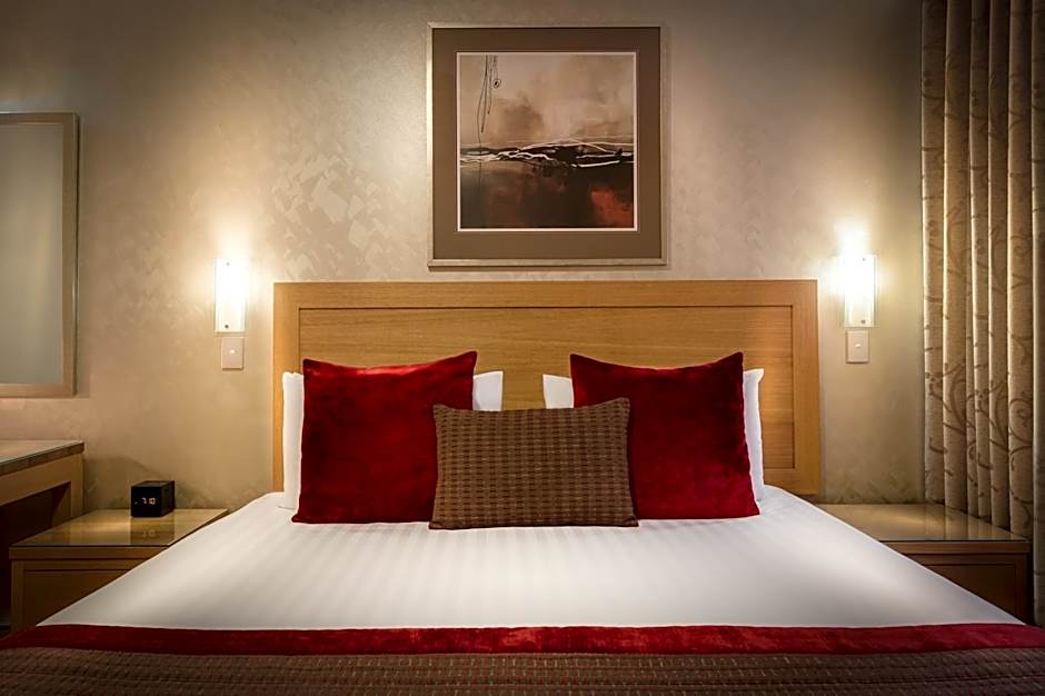 BEST WESTERN PLUS Travel Inn