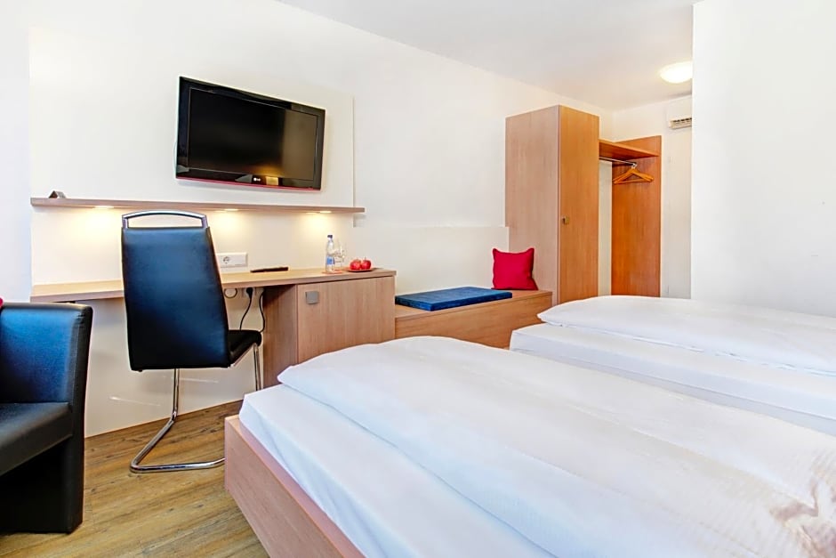Hotel Ambassador