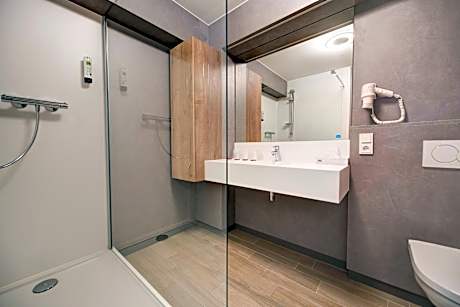 Suite with River View