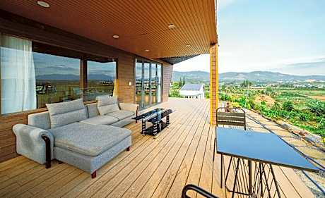 Sol Valley - Sol House