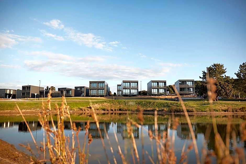 Accommodation @ Curlewis