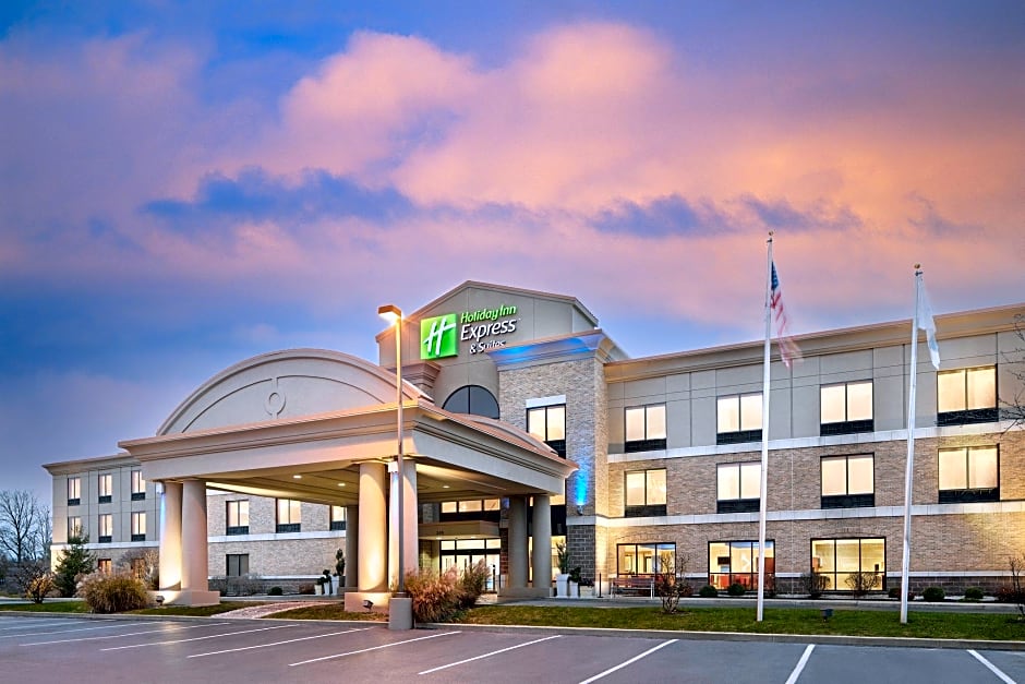 Holiday Inn Express Hotel & Suites Seymour