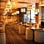 Ani Plaza Hotel