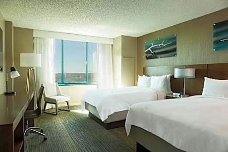 Guest Room with 2 Double Beds