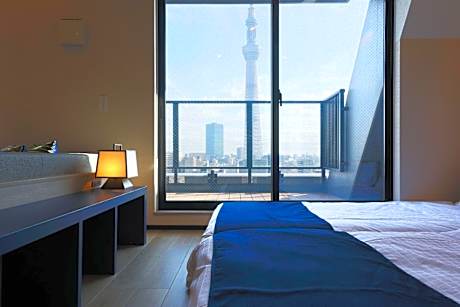 Top Floor Suite with Balcony