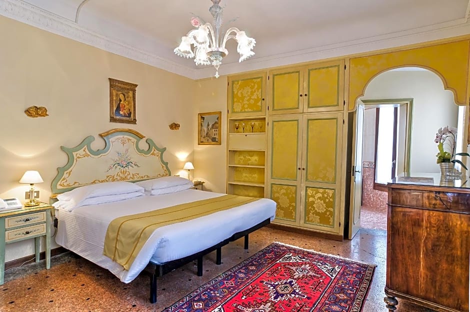 Hotel La Fenice et Des Artistes