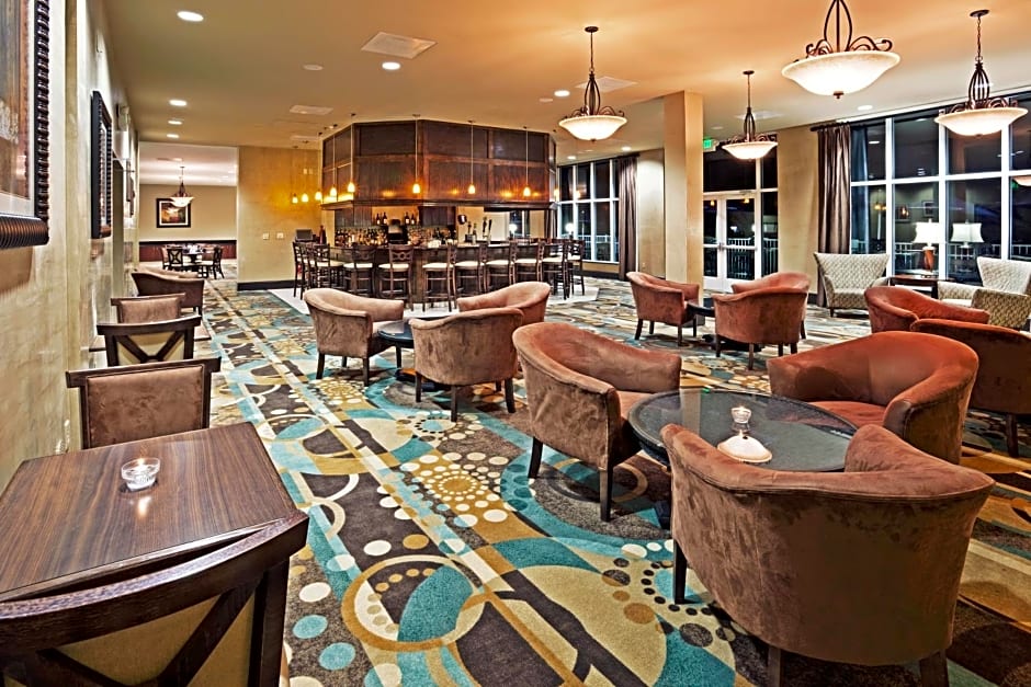 Holiday Inn Hotel & Suites Beaufort at Highway 21, an IHG Hotel