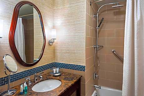 Studio King Bed Non Smoking