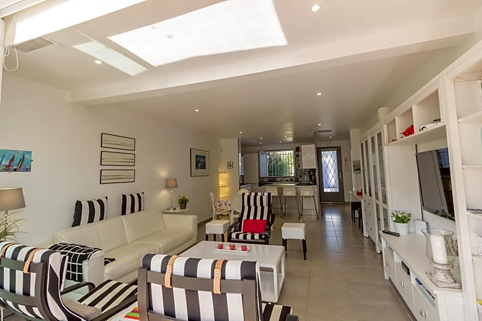 VILLA LES PALMIERS