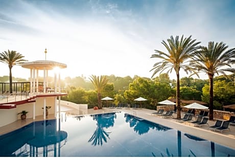 ROBINSON Cala Serena