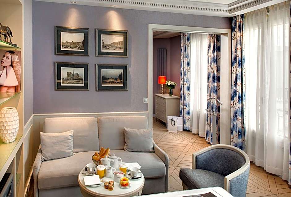 Rochester Champs-Elysees Hotel