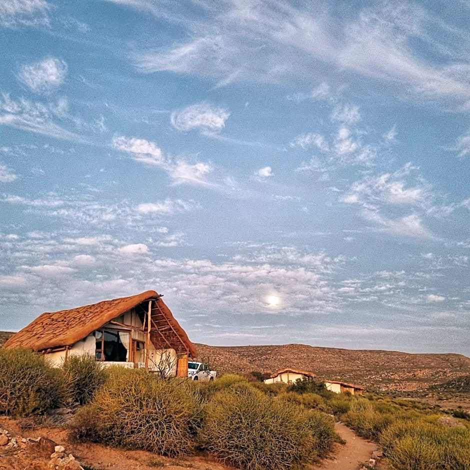 Oudrif Strawbale Retreat