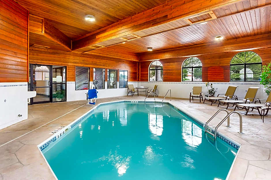 Best Western Oswego Hotel