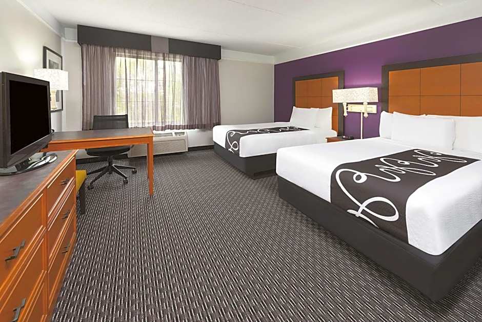 La Quinta Inn & Suites by Wyndham Westport