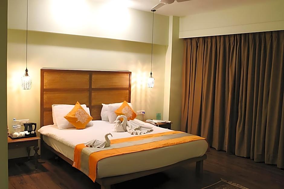 Krishna Inn By Royal Hotels