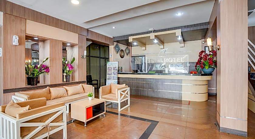 Townhouse Oak Padang near RTH Imam Bonjol