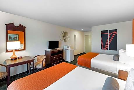 2 Queen Beds Non-Smoking