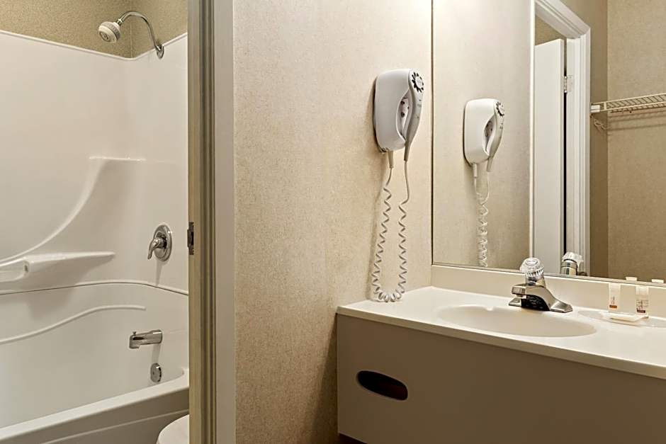 Days Inn by Wyndham Trois-Rivieres