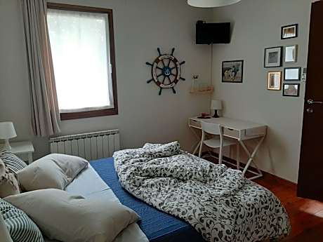 Twin Room with Private Bathroom