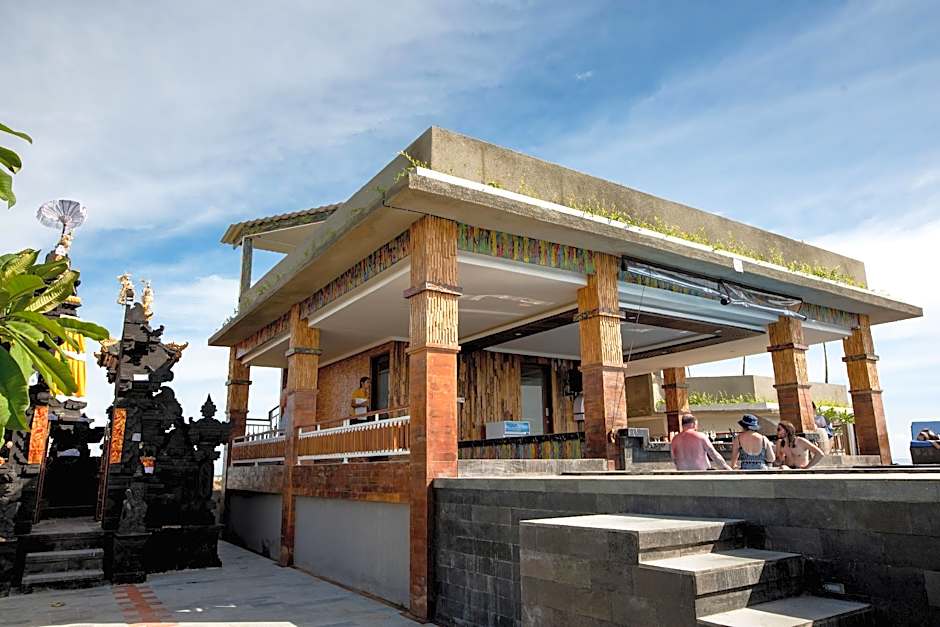 Canggu Dream Village Hotel and Suites