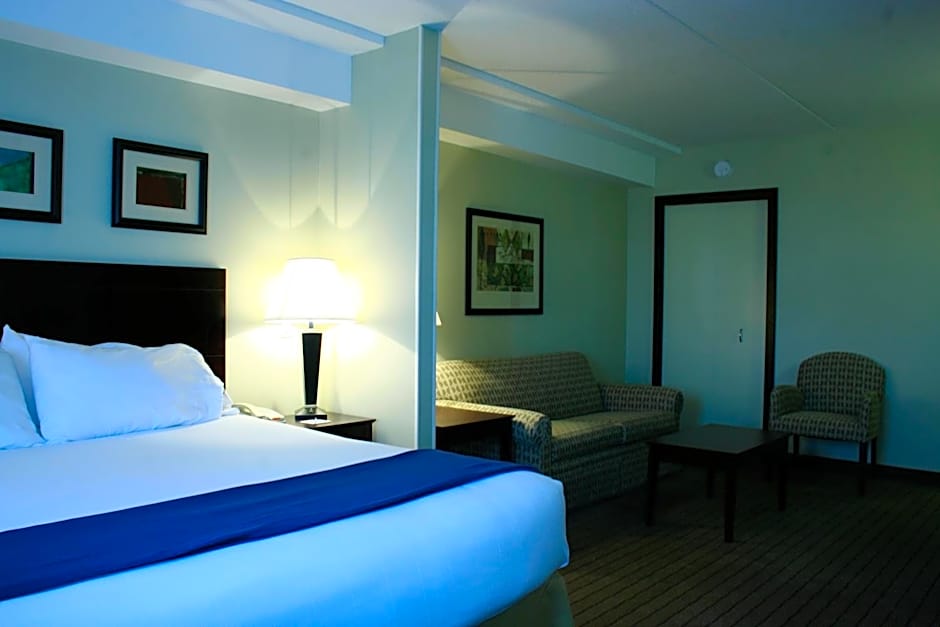 Comfort Inn & Suites