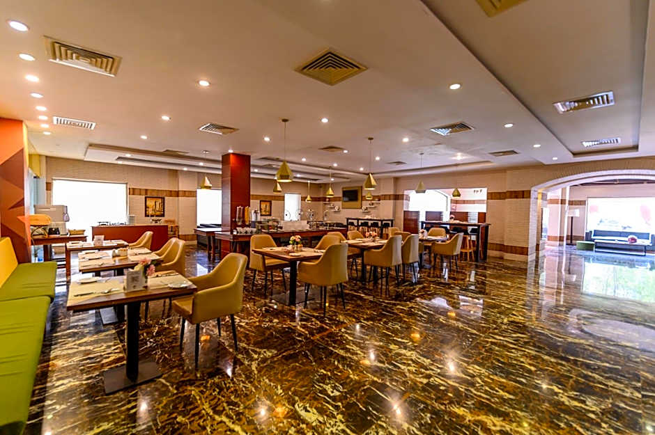 Hotel One Faisalabad