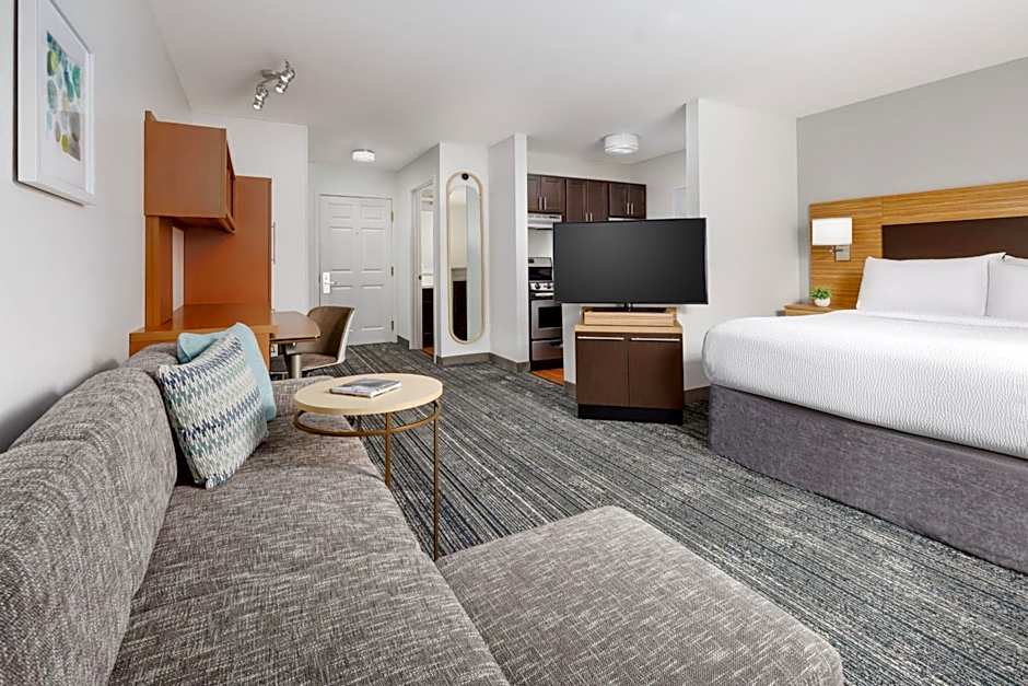 TownePlace Suites by Marriott Manchester-Boston Regional Airport