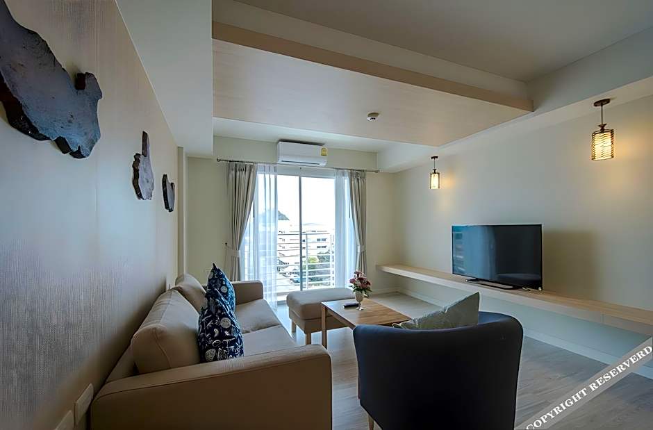 Prachuap Grand Hotel