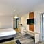 Holiday Inn Express Hotel & Suites Milwaukee Airport By IHG