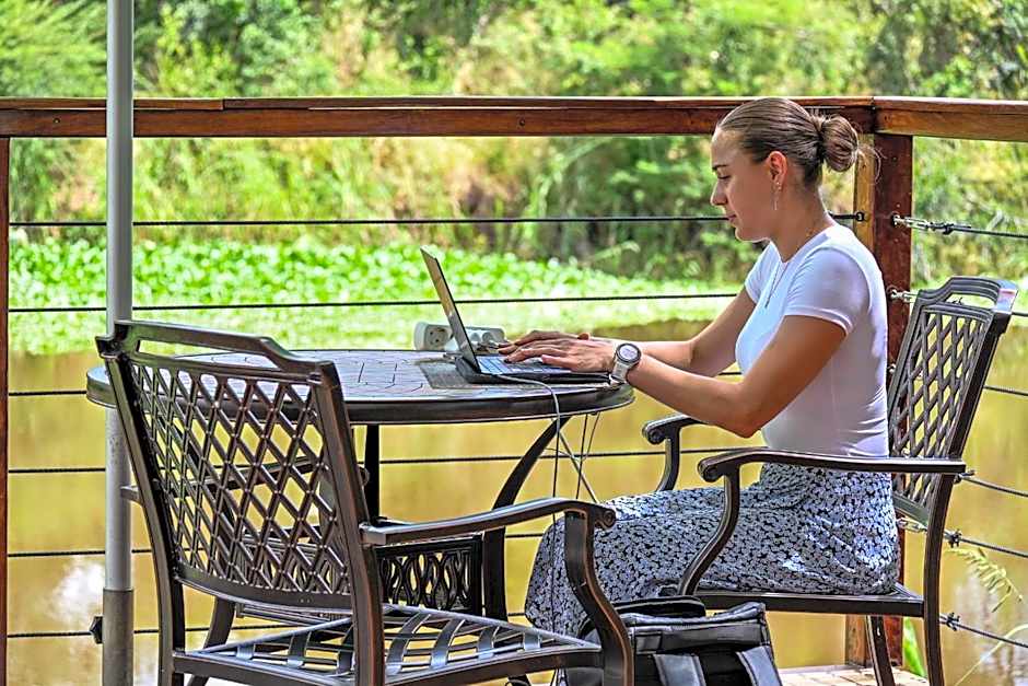 Maramba River Lodge