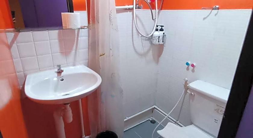 Room@Doze Apartments