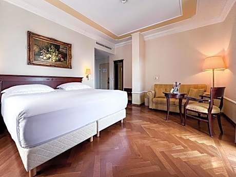 Standard Double or Twin Room with Sea View